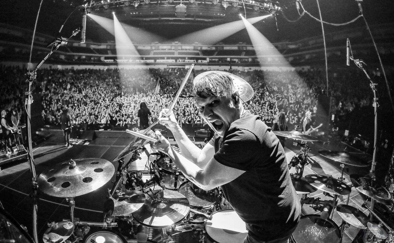 Ray Luzier - Photo: Robb Fenn